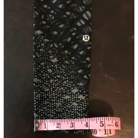 Lululemon Tight Stuff Tight (Reflective) Simply Lace Play Dark Slate Black- 4 - Picture 8 of 12